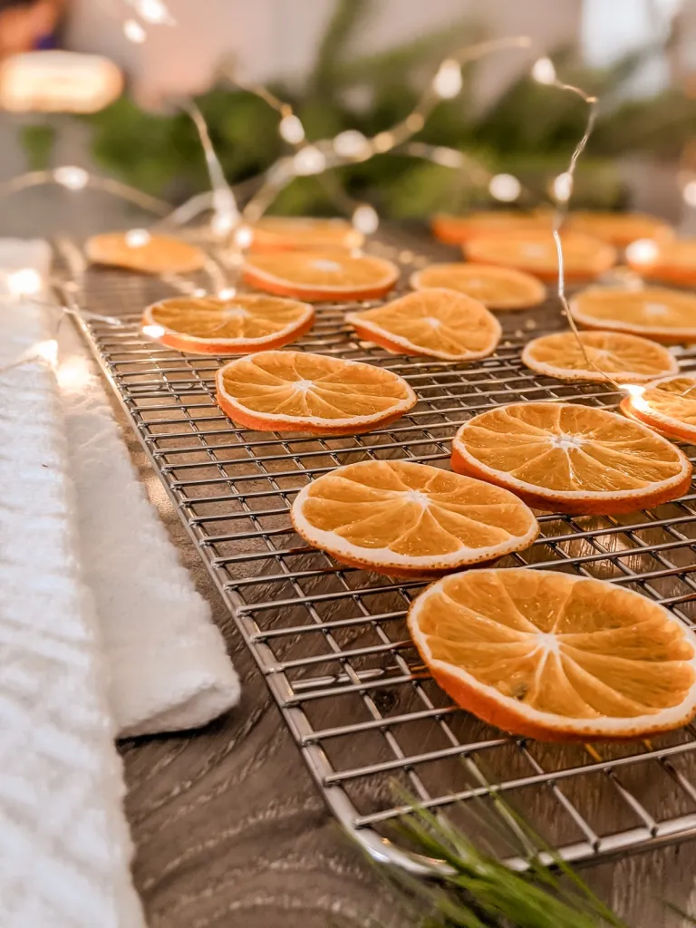 How to Make Dried Orange Slices
